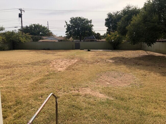 Building Photo - 4515 40th St