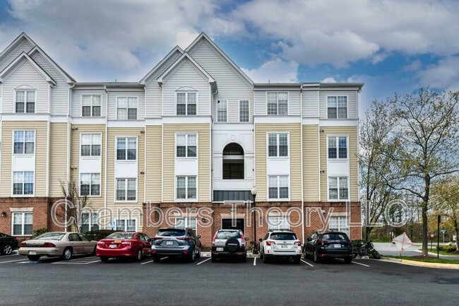 Building Photo - 2105 Highcourt Ln