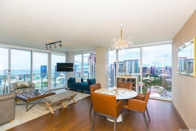 Building Photo - 888 Kapiolani Blvd