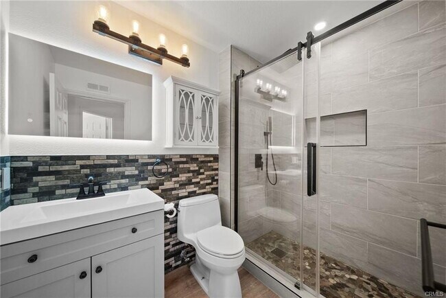 Building Photo - Don't Miss This One | Upgraded Stevenson Ranch Home for Rent