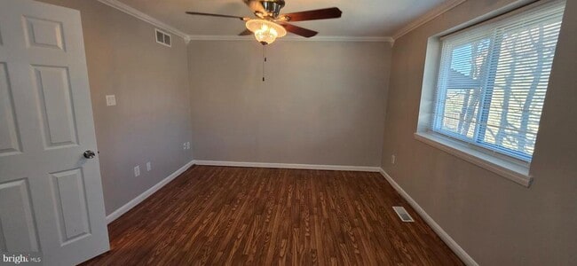 Building Photo - 6974 Knighthood Ln