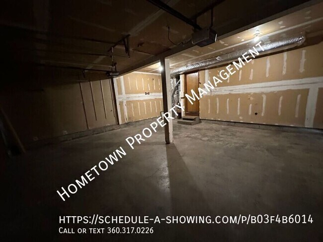 Building Photo - 1800 Lebanon St SE