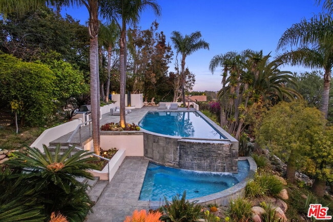 Building Photo - 28177 Rey De Copas Ln