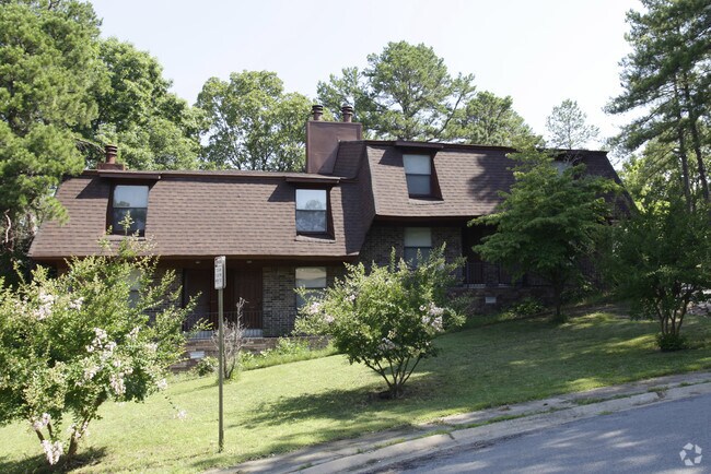 Building Photo - Z-Meredith Ct