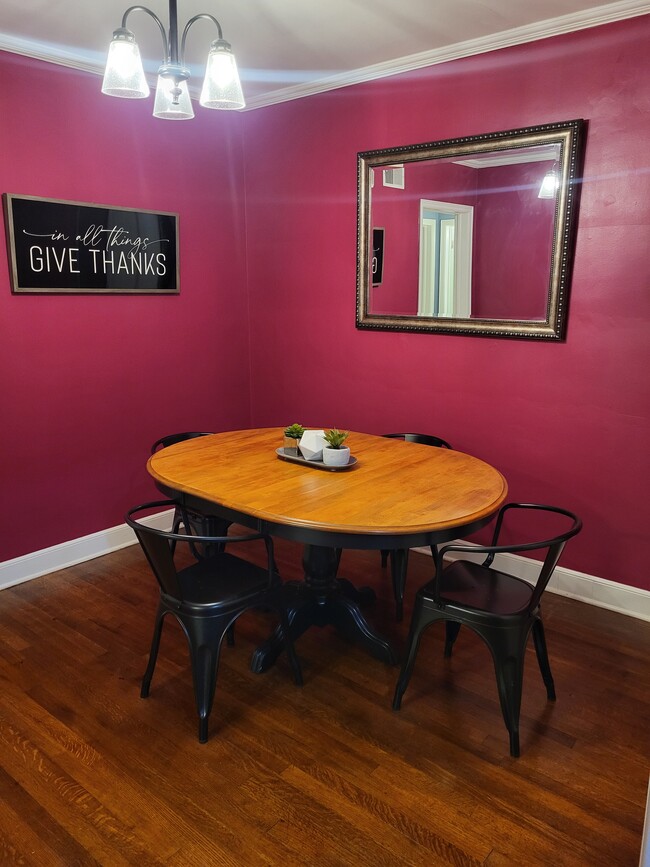 Building Photo - 3586 Walnut Grove Rd