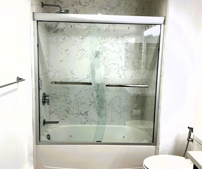 Building Photo - Modern 2BR + Loft Condo Near Dublin BART – Elan Community