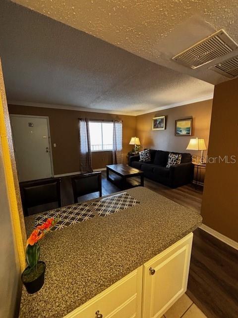 Building Photo - 121 Oyster Bay Cir