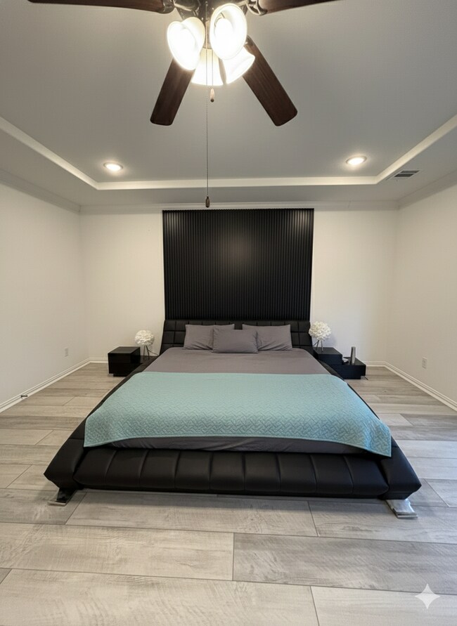 Building Photo - 2832 Fountain Park Dr