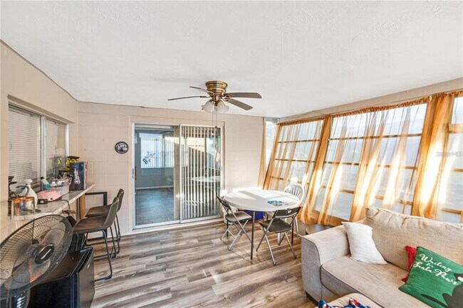 Building Photo - 8019 Beaver Creek Loop