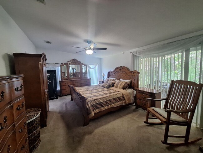 Building Photo - FURNISHED LONG TERM RENTAL-Lighthouse Cove