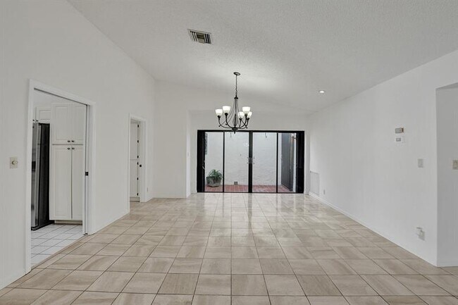 Building Photo - 21349 Placida Terrace