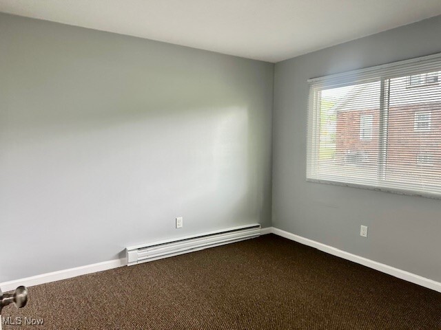 Building Photo - 4376 Darrow Rd