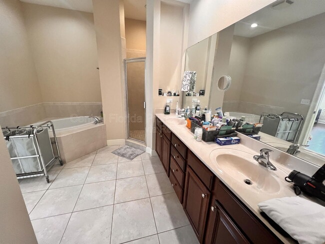 Building Photo - 1519 Lake Baldwin Ln