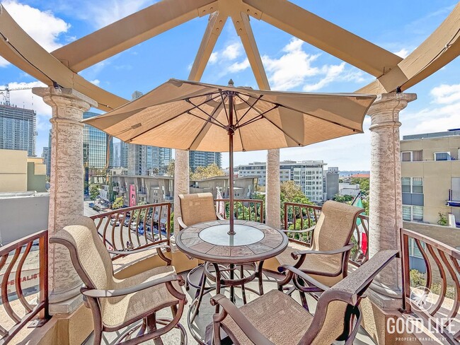 Building Photo - Beautiful 1BD/1BA Condo in Little Italy W/ A/C, W/D, Private Balcony, Reserved Parking, and Rooft...