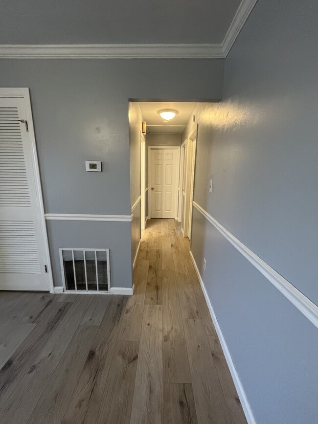 Building Photo - 2837 Edgewood Ave