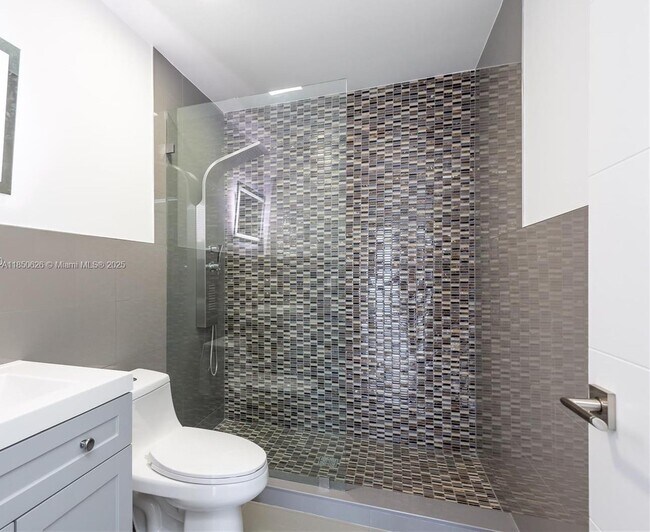 Building Photo - 14003 SW 147th Ct