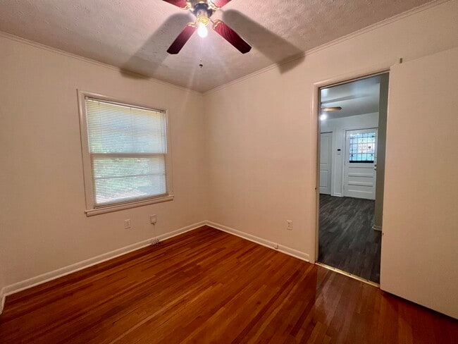 Building Photo - 1384 Woodston Rd