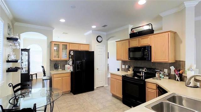 Building Photo - 12661 Black Cherry Ln