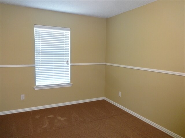 Building Photo - 717 Oteca Drive