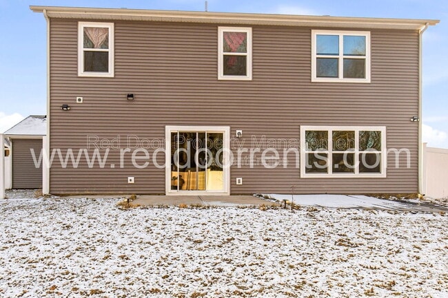 Building Photo - 8276 Sonata Pl