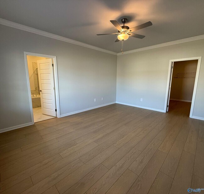 Building Photo - 212 Cobbdale Park Dr