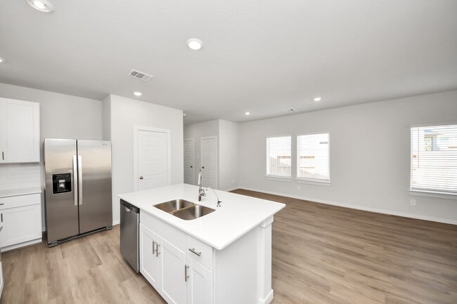 Building Photo - 6808 Hart Oak Ct