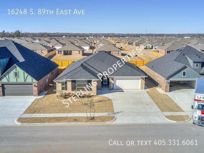 Building Photo - 16248 S 89th E Ave