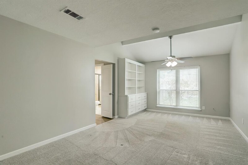 Building Photo - 45 Artesia