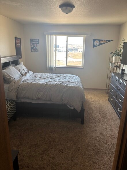 Master Bedroom - 2505 40th Ave SE