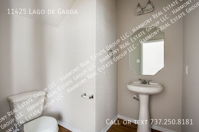 Building Photo - 11425 Lago de Garda Dr