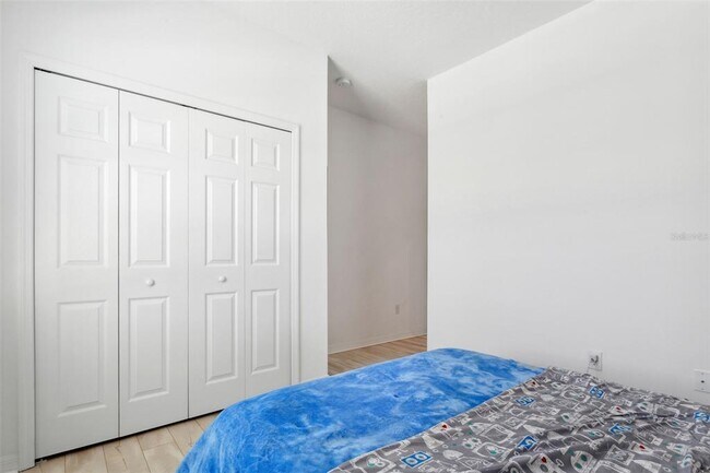 Building Photo - 5732 Skytop Dr