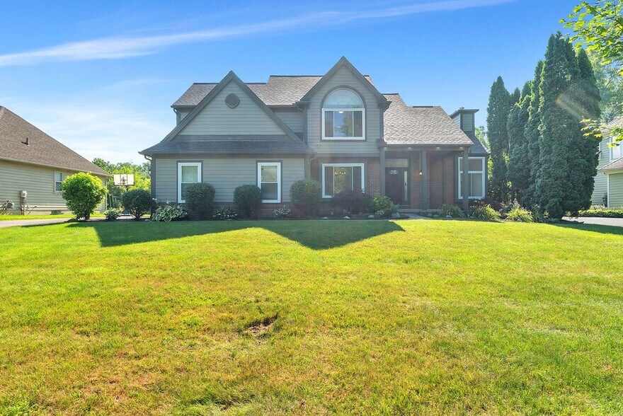 Building Photo - 4521 Links Ct