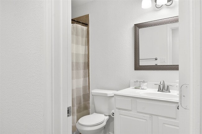 Building Photo - 55 E Montfair Blvd