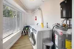 Building Photo - 5720 NE 27th Ave