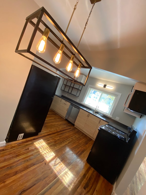Building Photo - 3020 Forest Dr