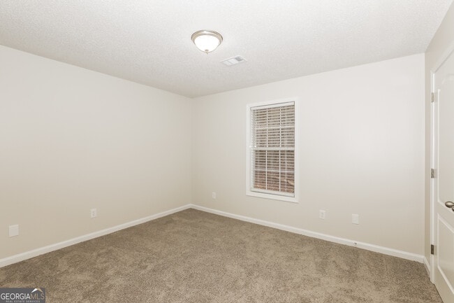 Building Photo - 3719 Upton Ct