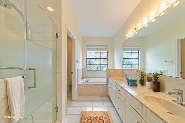 Building Photo - 2431 Vista Cove Rd