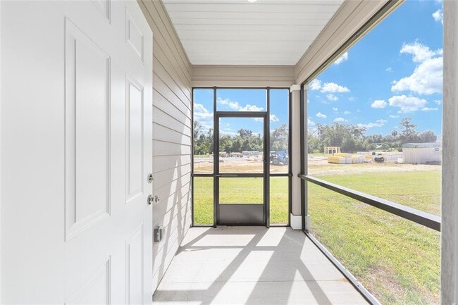 Building Photo - 3625 SE 37th Ct