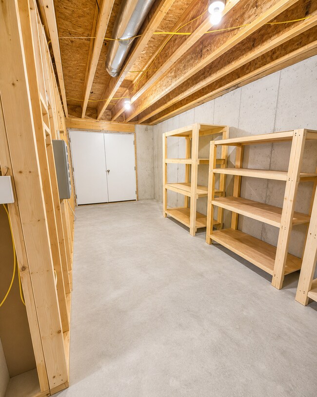 Building Photo - 187 Ridgeview Dr