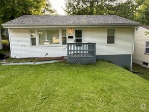 Building Photo - 531 Ames Pl