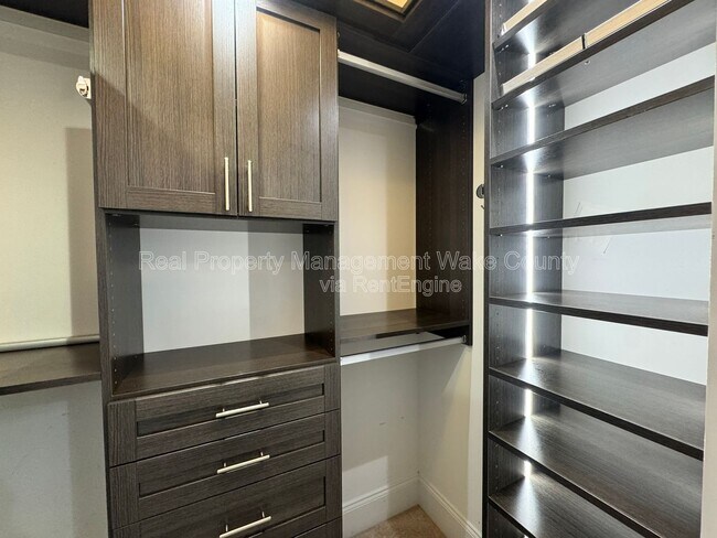 Building Photo - 1021 Keith Rd