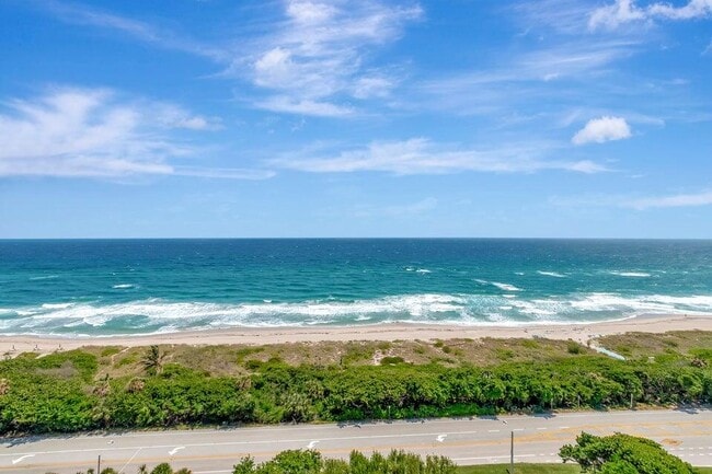 Building Photo - 4301 N Ocean Blvd