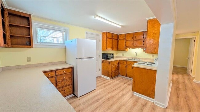 Building Photo - 3446 Monroe Cir