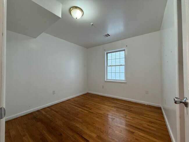 Building Photo - 12 Bergen Ave