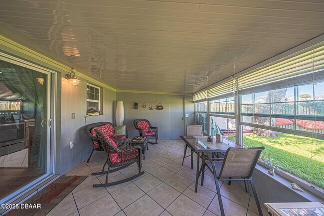 Building Photo - 25 Laughing Gull Ln