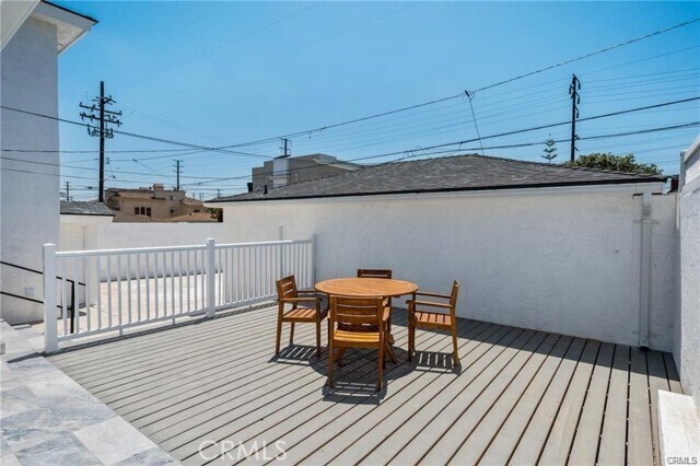 Building Photo - 2734 Armour Ln