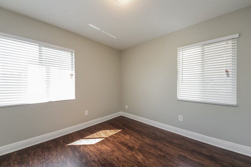 Building Photo - 312 Dublin Dr