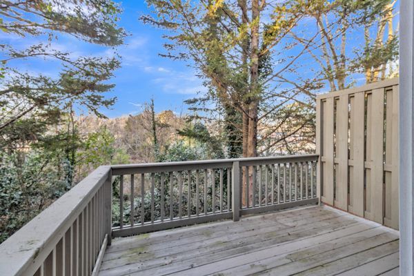 Building Photo - 3100 Lauren Parc Rd