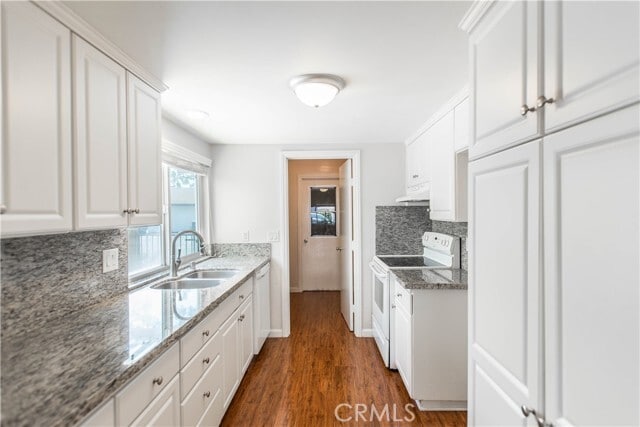 Building Photo - 26315 Roundtree Ct