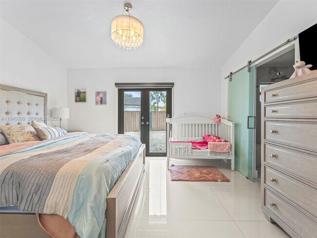 Building Photo - 15805 SW 79th Terrace